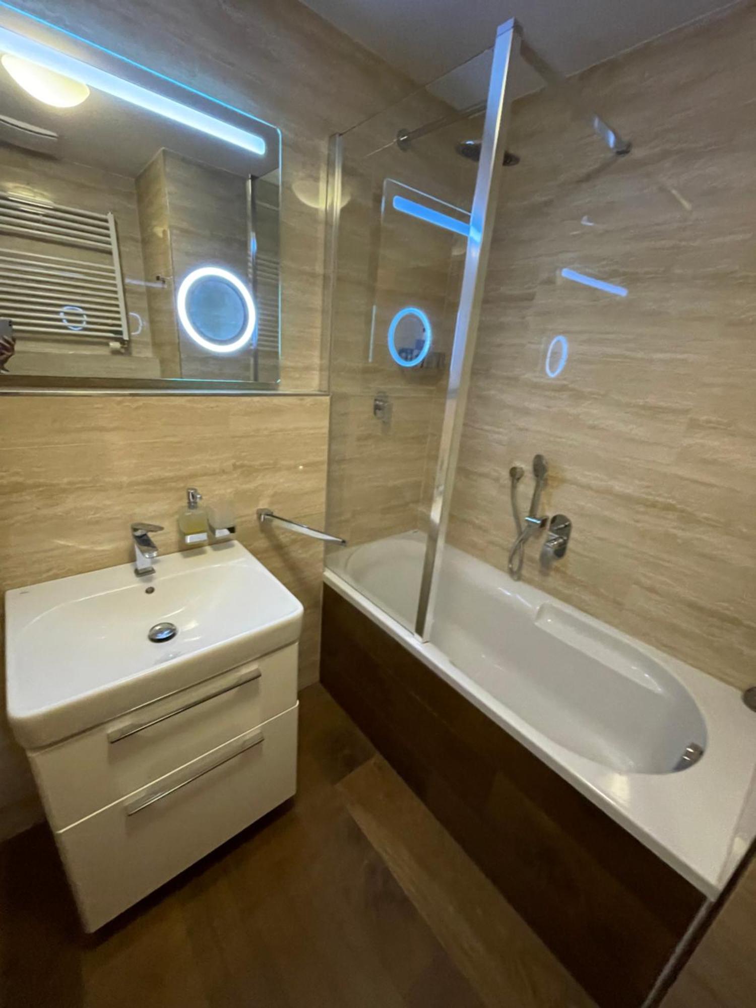 Spirit Harrachov Superior Wellness Apartments - Free Wellness, Wifi, Parking, Harrachov Card Habitación foto